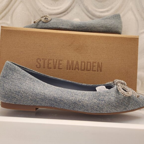 Steve Madden Elina Denim Rhinestone Bow Pointed Toe Flats. NIB. Size 7 - Picture 1 of 11